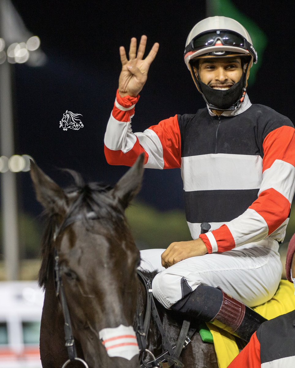 #يحدث_الآن 
شلفا سعود تفوز بالشوط الثامن/2 من الحفل 38 بميدان الملك عبدالعزيز
الاول: (بلقرافيا / محبوبة نجد)
المالك: ابناء سعود بن عماش الجبعاء
المدرب: متعب الجبعاء   
الخيال: محمد الحبيب  
المنتج: ابناء سعود بن عماش الجبعاء
المسافة: 1600م
الزمن: 1:39.88
تصوير <a href="/tnnt3/">طريخم بن محمد</a> 
#فروسية_وطن