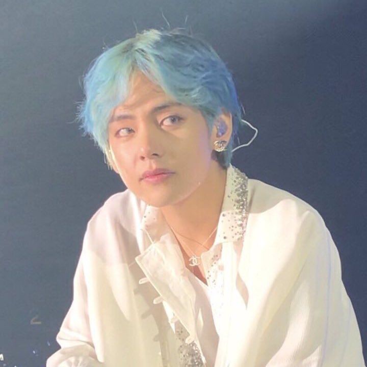 ─ kim taehyung's ethereal beauty࿔*:･ﾟ ꒰ a short but very much needed thread ꒱