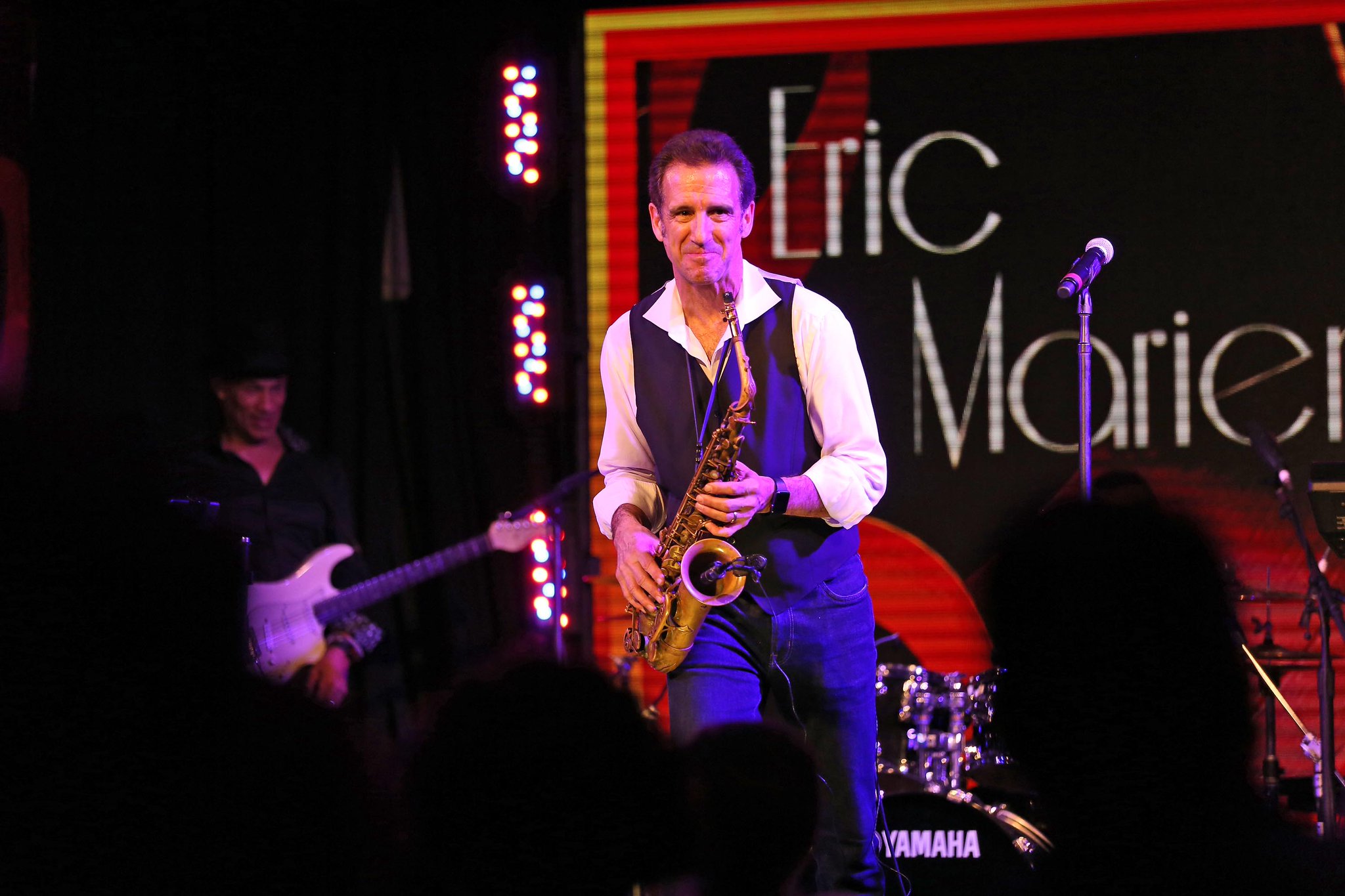 Sending Happy Birthday wishes to Music Director Eric Marienthal today! 