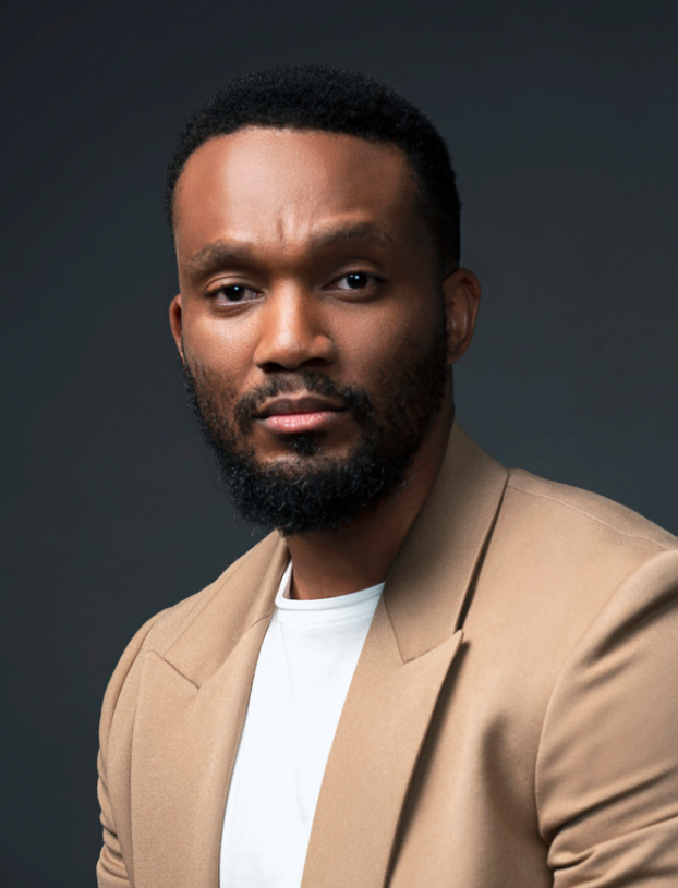 We caught up with  <a href="/Yonda_Thomas/">Yonda Thomas</a> who plays the character of Khaya in <a href="/NetflixSA/">NetflixSA</a>'s new original series, #HowToRuinChristmas: The Wedding. ow.ly/zrIm30rphHv