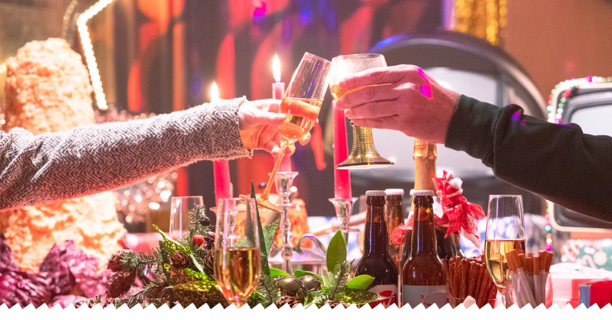 Zit jij er al klaar voor? Hier is de derde kerstfilm van en voor Eindhoven: 'Hey Eindje'!  
Dit jaar met Margot Ros, Theo Maassen, Steef Cuijpers en Huub Smit. 
Door <a href="/Cutjongens/">Cutjongens</a> 

Bekijk 'm snel op:
thisiseindhoven.com/heyeindje

#thisiseindhoven
#Eindhoven #keifijnefeestdagen