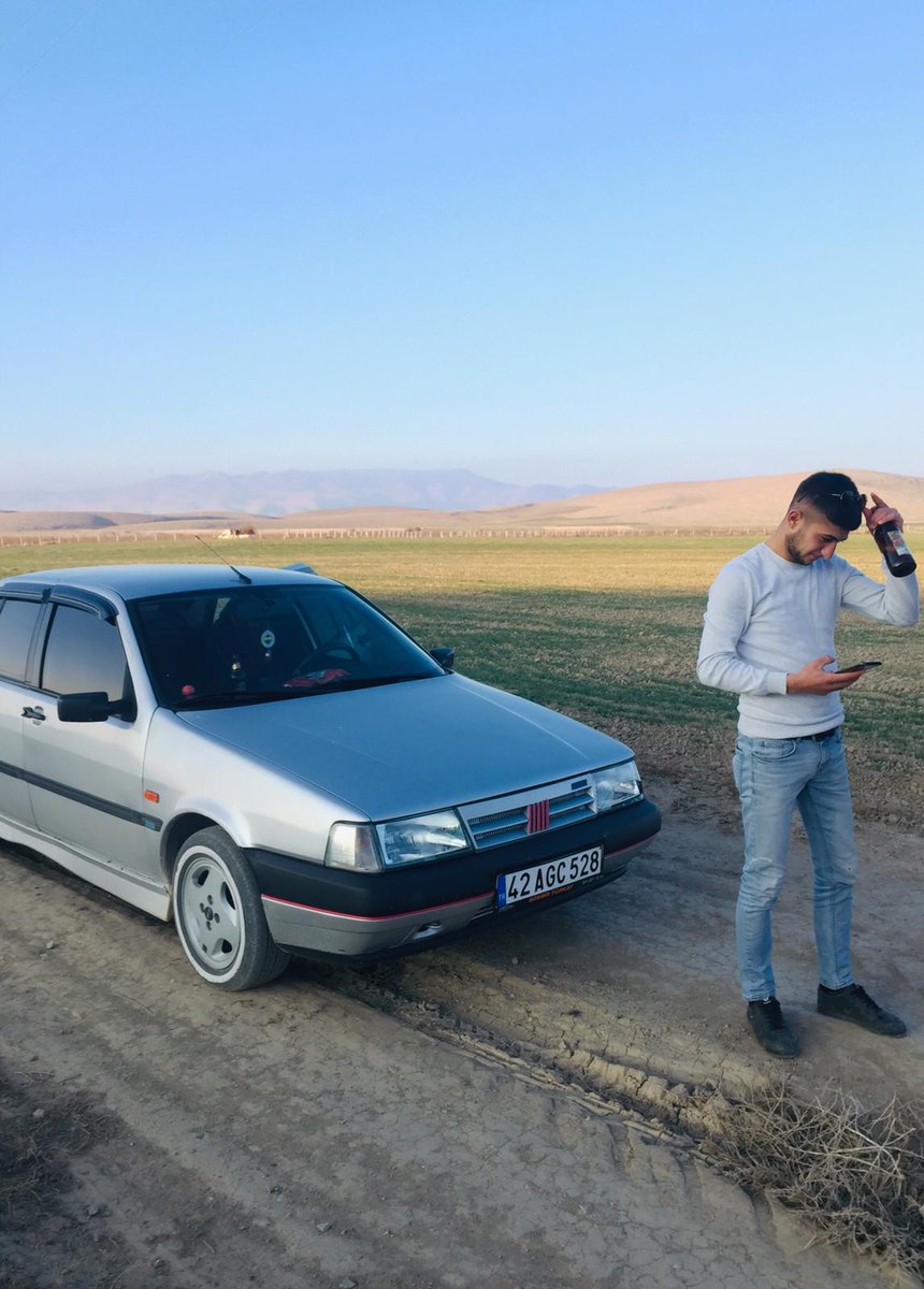 AliKol03's tweet photo. Olmuyor değilmi, size acı veren hiçbir şeyi bir kenara bırakamıyorsunuz.🌠🍁 https://t.co/SUxtrhtWk2