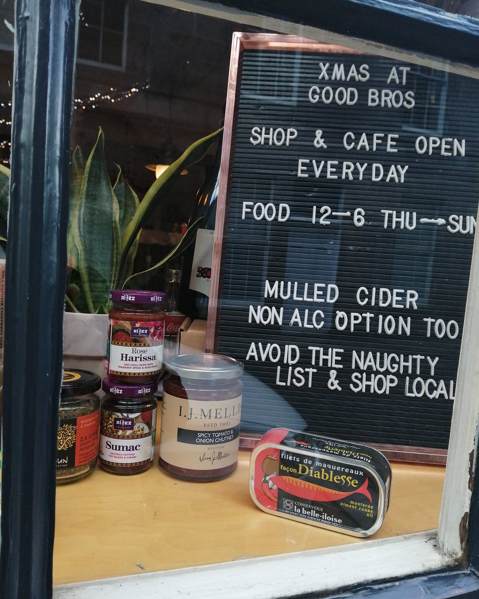 Looking for somewhere to have lunch, buy some treats or take away warm drinks? Look no further @goodbrotherswinebar #Edinburgh #Stockbridge #shoplocal #shopsmall #xmas2020 #xmasgifts #winetime #winelover #mulledwine #mulledwinetime #mulledcider