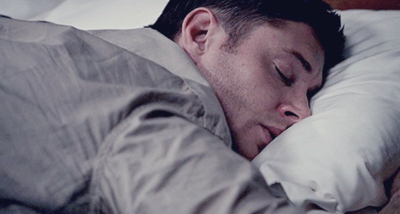 Dean Winchester/Jensen Ackles as puppies. The thread.