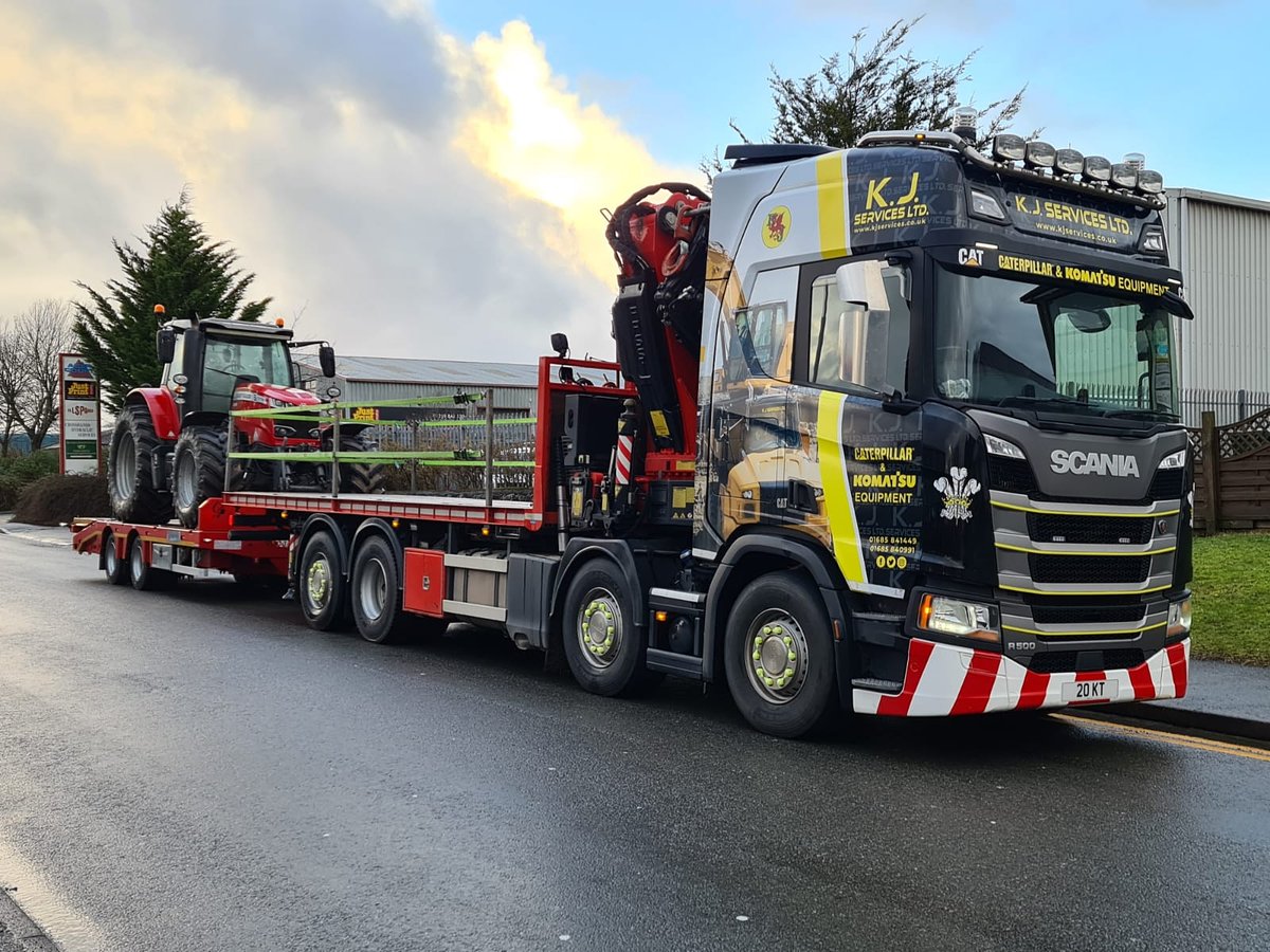 KJ_Services's tweet photo. Nice Early Morning Collection For Our Scania R500 Today, Collecting One Of Our Massey Furguson Tractors! 🚜😍🤙 #KJServicesLtd #KJCrushingLtd #TractorHire #HireFleet #MasseyFurguson #HiabHire #LowLoaderService #Scania #R500 #Fassi https://t.co/xbuOEIHYYh