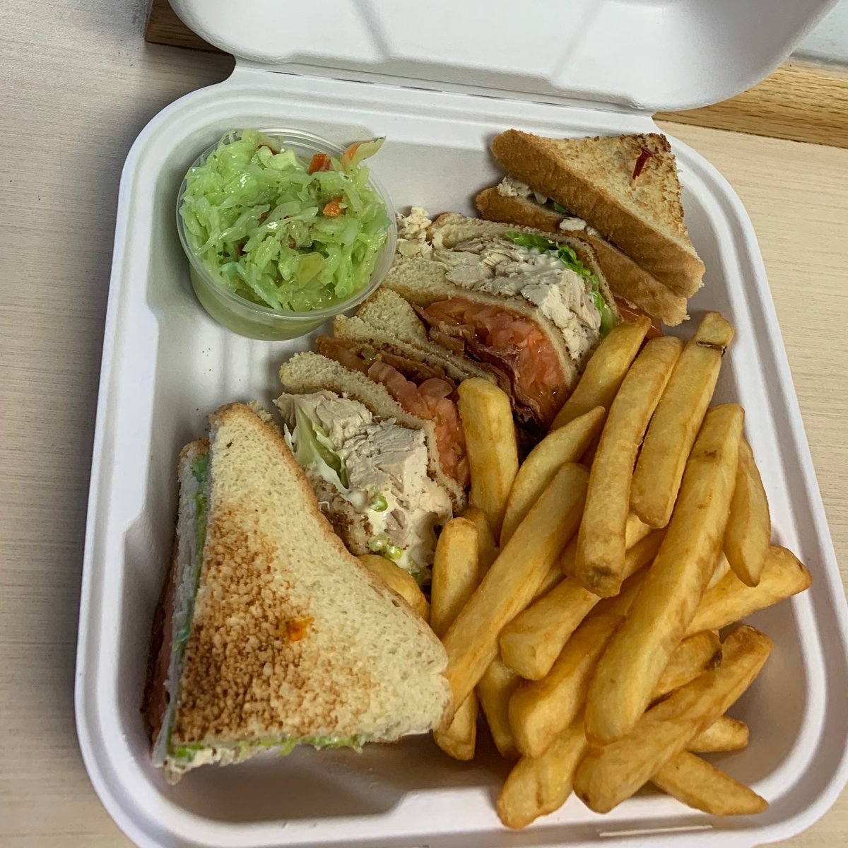 Ralph and Sons Diner tweet media