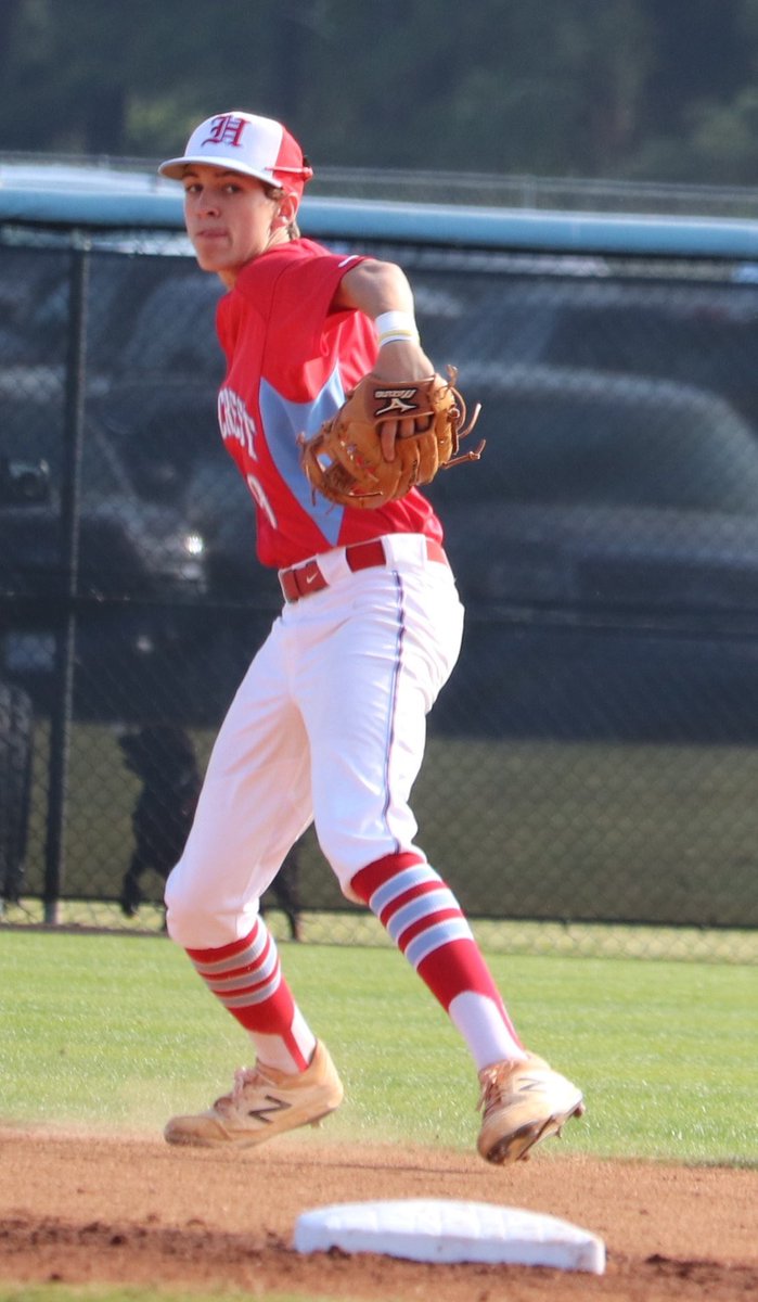 Extremely blessed to announce that I am committed to Huntingdon College to continue my Baseball, Football, and Academic career. Thank you to my parents, friends, coaches, and teammates for the support they have shown me. Hawk Em’ <a href="/HCDiamondHawks/">Huntingdon College Baseball</a> <a href="/HawksFootball/">Huntingdon Football</a> <a href="/Baseball_Pats/">Hillcrest Baseball</a>