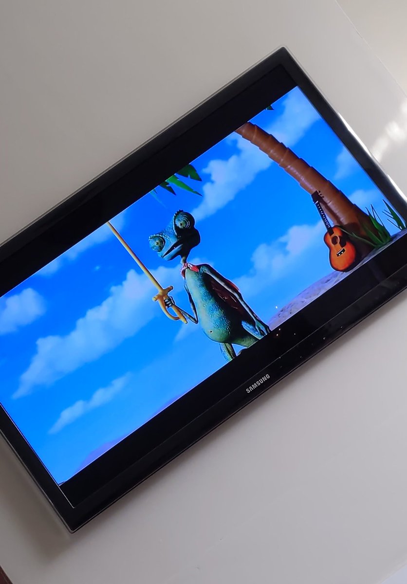 Day 37 : Rango Character: RangoClassic! Love this film! Always makes me laugh! Finally shown it to my little sister (she's 3) and she was giggling away!Can't go wrong with this film Love it  #JohnnyDeppMarathon  #Deppcember