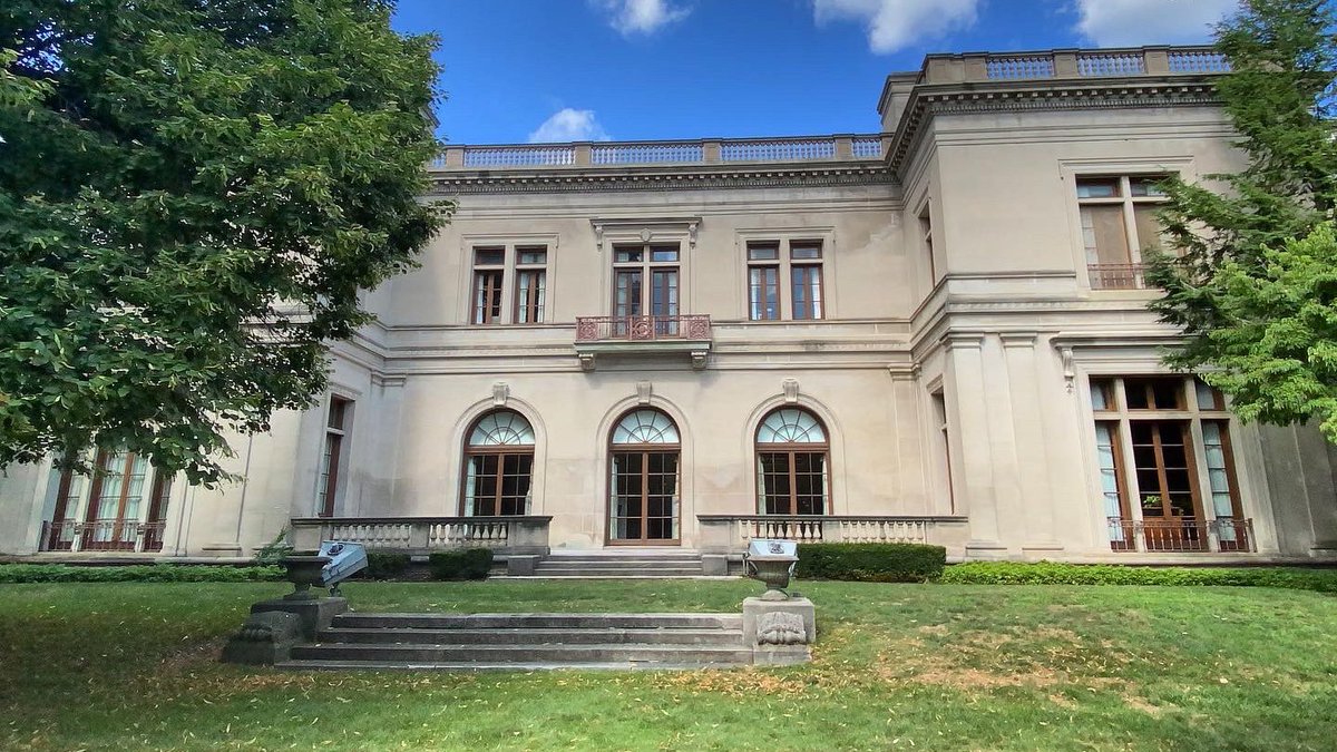 Explore Buffalo tweet media