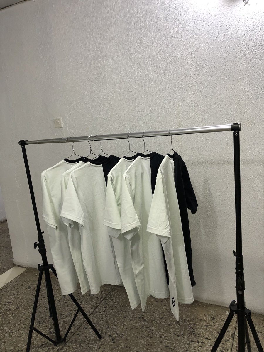 Soma_da_demigod's tweet photo. Available in size :M,L,XL,XXL,XXXXL for only 4500,check is @thesomabrand on IG
#GivedemDStv #talktoHG2 #MOREsanta Tunde Ednut coutinho #Hudibiaonlinepharmacy https://t.co/zBhgUVv1kS