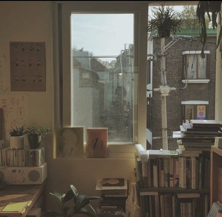 pov: a cute life with hugh