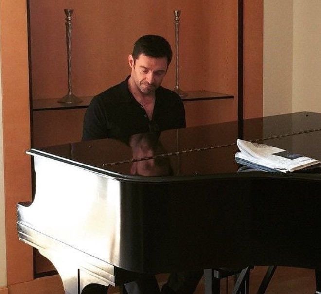 pov: a cute life with hugh