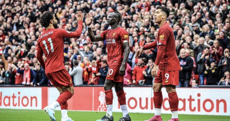 Onzefennec's tweet photo. #infomatch⚽️: quel performance des reds qui s’impose contre Crystal palace:

CRYSTAL PALACE  0-7  LIVERPOOL

Les Reds atomisent Crystal Palace et prennent 6 points points d’avance sur la deuxième place.

⚽️ Minamino
⚽️ Mané
⚽️ Henderson
⚽️⚽️ Salah
⚽️⚽️ Firmino https://t.co/M5oSINV6ua