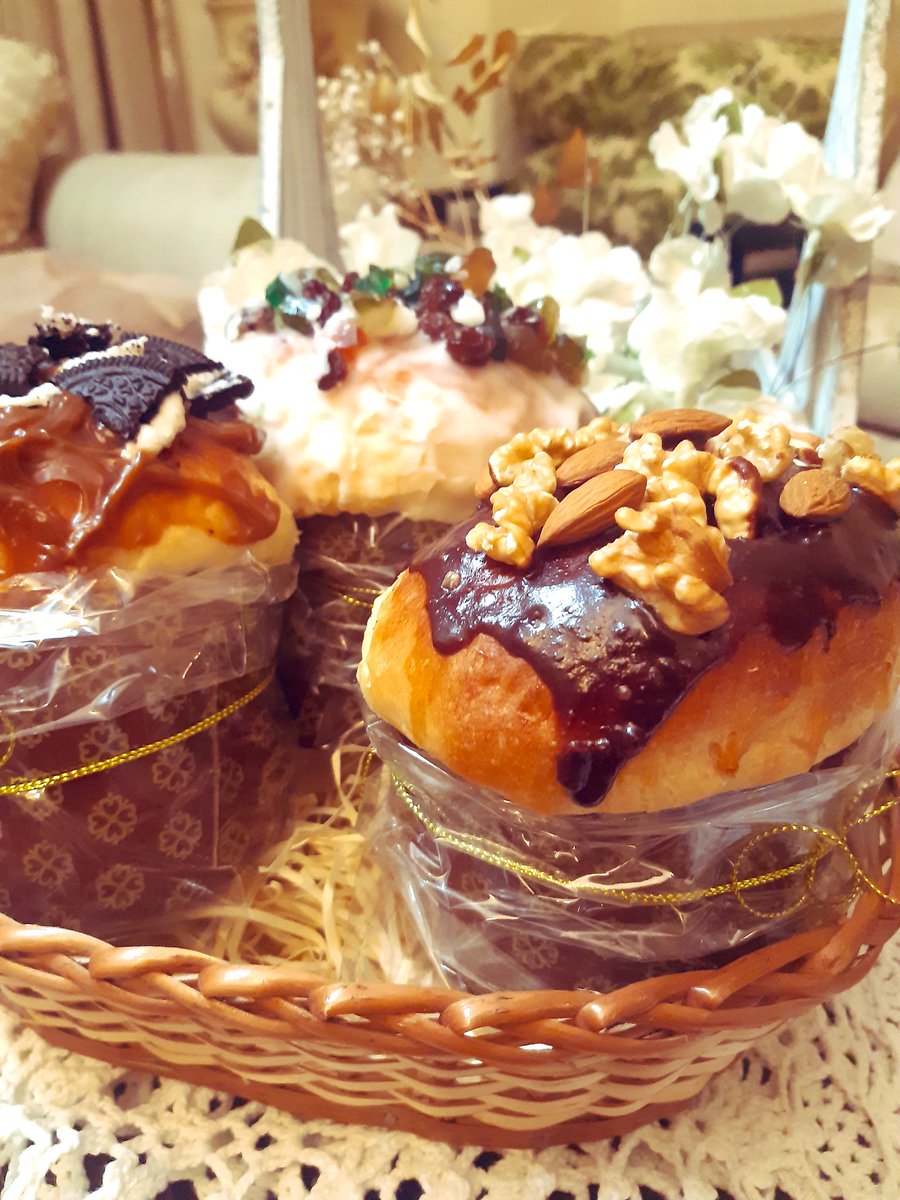 desiibaez's tweet photo. Si queres sorprender a alguien especial con un hermoso y delicioso regalo, estás bandejas son PERFECTAS!!! 🤩✨
Podes armar con lo que más te guste, esta incluye:
Que estás esperando? Hace tu pedido 😉
📲 0981 200976
(Incluye presentación con moño y tarjeta) https://t.co/mt0OlXCvxp