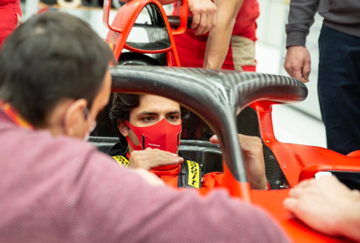 .<a href="/Carlossainz55/">Carlos Sainz</a> first day in Maranello with <a href="/ScuderiaFerrari/">Scuderia Ferrari HP</a> 🇮🇹