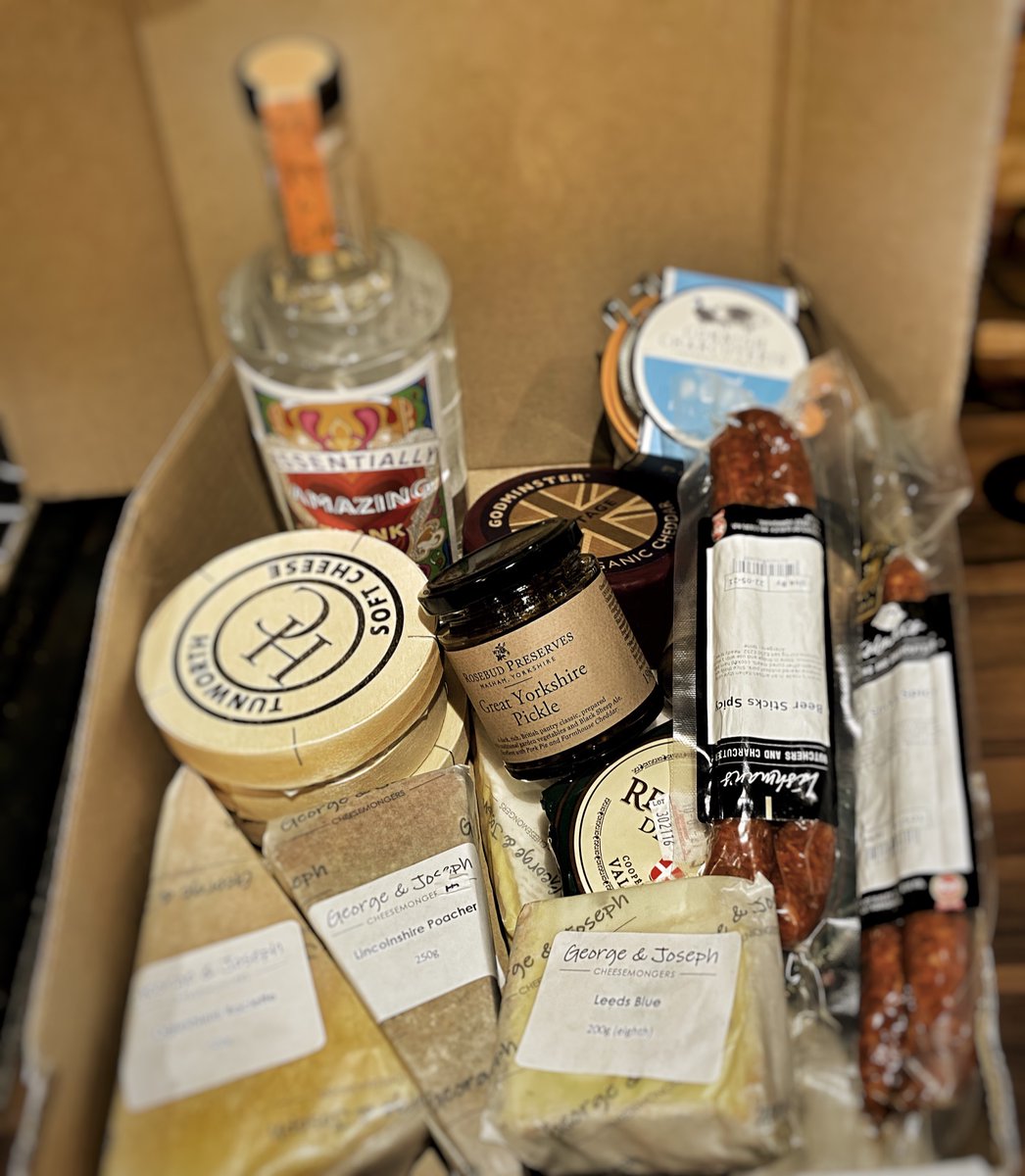 ed_le_canard's tweet image. @georgeandjoseph have just saved Christmas. Screw you Covid-19.