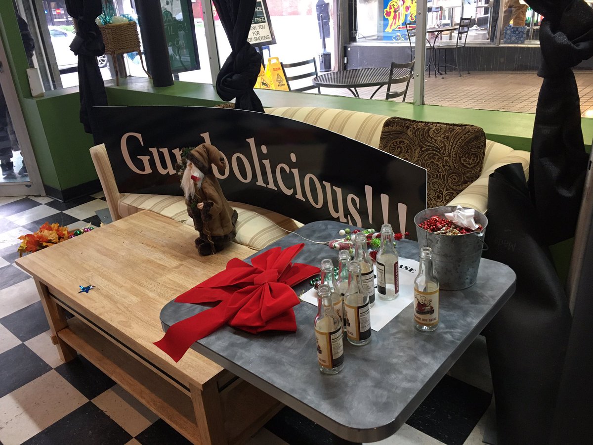 JGumbosTN's tweet photo. Hey @DwntwnNashville, we’re now open on Saturdays!!! Come on in and enjoy some Cajun &amp; Creole over the weekend 

#JGumbos @NashArcade https://t.co/6mMlShLObh