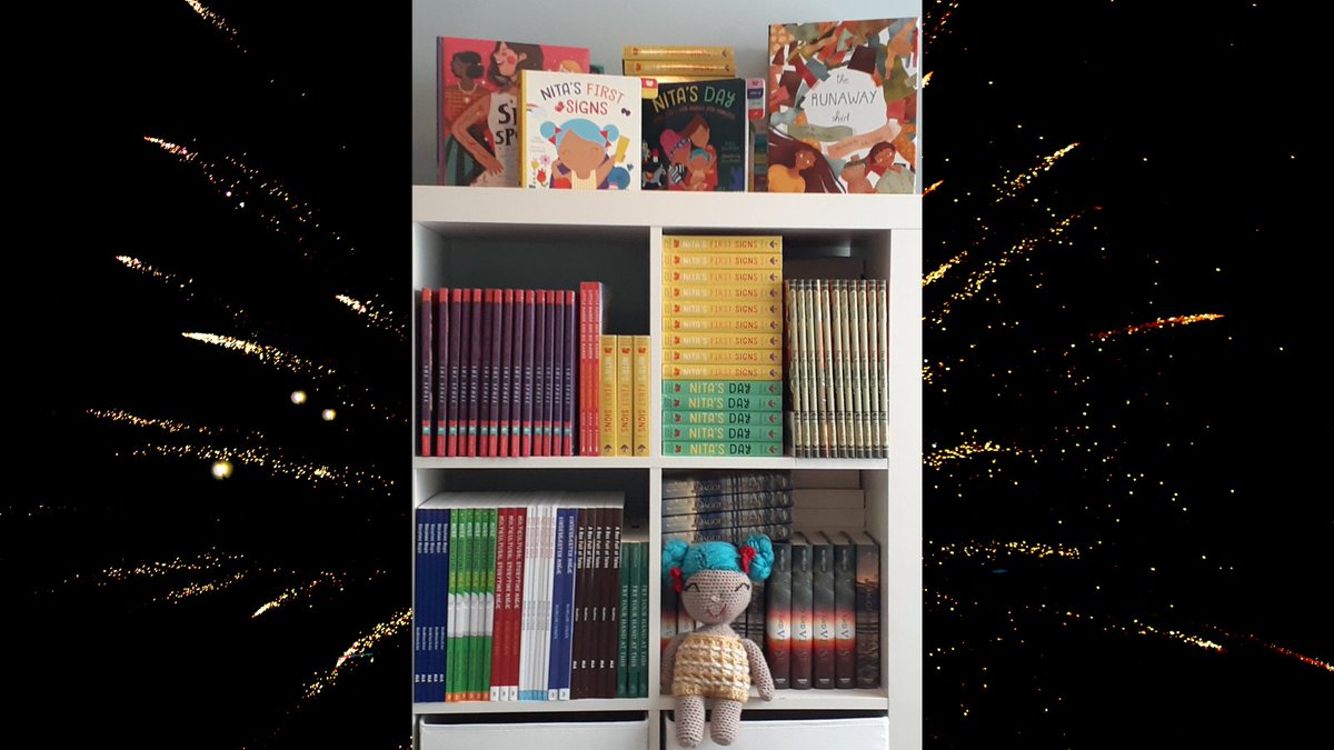 kathys_quill's tweet photo. Nita says: Autographed books make great gifts! Shop at the DCI Bookstore and support Deaf Camp scholarships! https://t.co/XUEyDzJW6H
#LittleHandsSigning #NitasDay #NitasFirstSigns #SwordAndVerse #DaggerAndCoin @familiustalk @workmanpub @harperteen @alaeditions https://t.co/GmAG2rTcJx