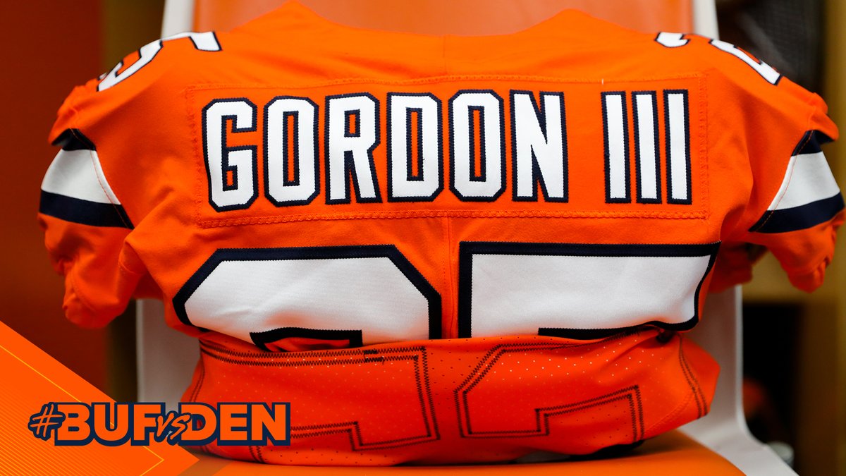 Broncos's tweet image. 🔥🔥🔥🔥🔥🔥

#BeatTheBills 📸's » j.mp/3mvgiiN