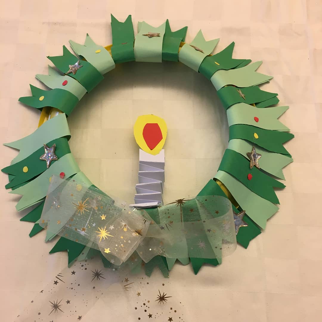sdbpaderno's tweet photo. Altre realizzazioni dei ragazzi di #1secondaria che hanno partecipato al nostro Xmas  Lab #iniziamoaconoscerci #as20212022 https://t.co/XDnJxsMP2y