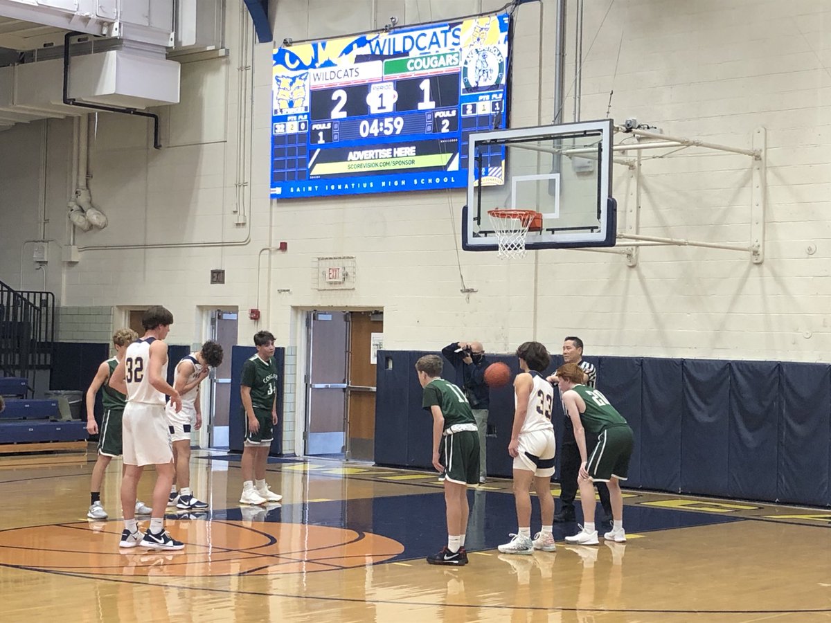 SIHSSports's tweet image. Freshman Sam Springer with a little history - He scores the first bucket (and 1) with the new scoreboards in Sullivan Gym.