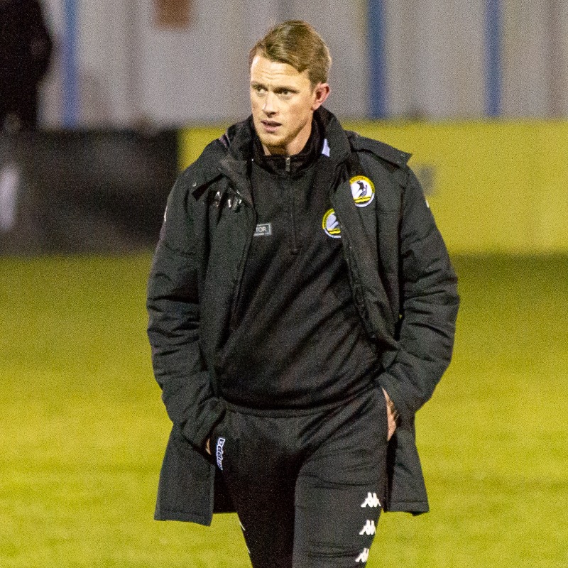 Widnes_FC's tweet photo. 🗣 “𝘞𝘦 𝘩𝘢𝘥 𝘢 𝘳𝘦𝘢𝘭 𝘵𝘰𝘨𝘦𝘵𝘩𝘦𝘳𝘯𝘦𝘴𝘴. 𝘞𝘦 𝘥𝘦𝘴𝘦𝘳𝘷𝘦𝘥 𝘵𝘰 𝘸𝘪𝘯 𝘵𝘩𝘦 𝘨𝘢𝘮𝘦.” 💬

Steve Akrigg reacts to Widnes’ Halton Derby triumph over Runcorn Linnets 👇