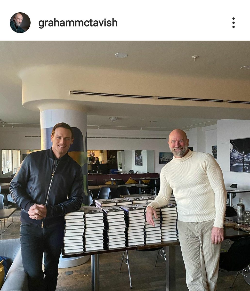 But wait ... Graham had also something to tell us about their visit at  #Waterstone .. so ..here we go with part two!  #ClanLandsBook #SamHeughan #GrahamMcTavish  Mr. McT's IG