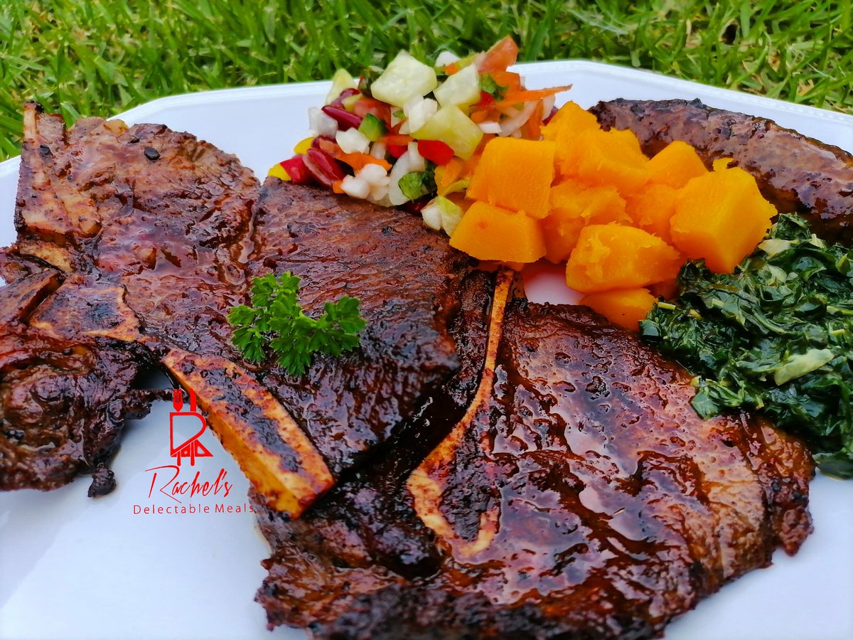 step_kitchen's tweet image. On my 🍽 over the charcoal tender beef
#Foodie
#ChristmasJumperDay
#mood
#Covid_19