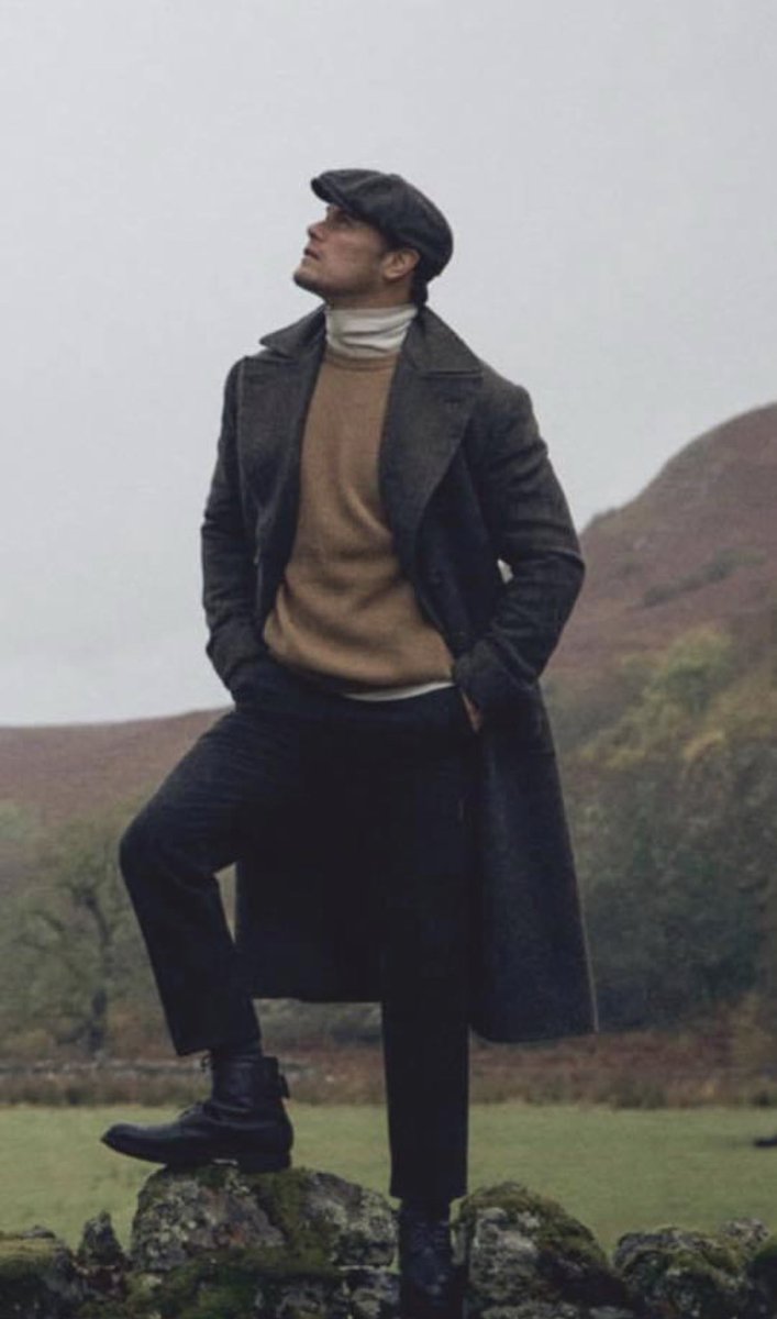 Still Monday with our forever  #ManCrushMonday Sam and a shout-out from  @lockhatters! Beautiful hats, handsome man, stunning Scotland .. that's the way we got the perfect photoshoot for  #TheRake ! #SamHeughan  Charlie Gray