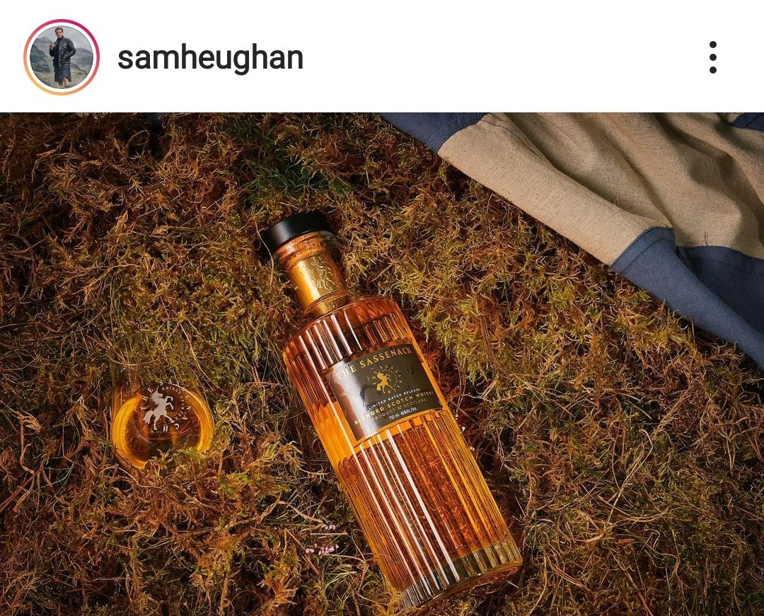 The day went on with the  #SassenachWhisky ! Another proud Da moment for Sam, another stunning visual presentation and a perfect Christmas gift for us! #SamHeughan