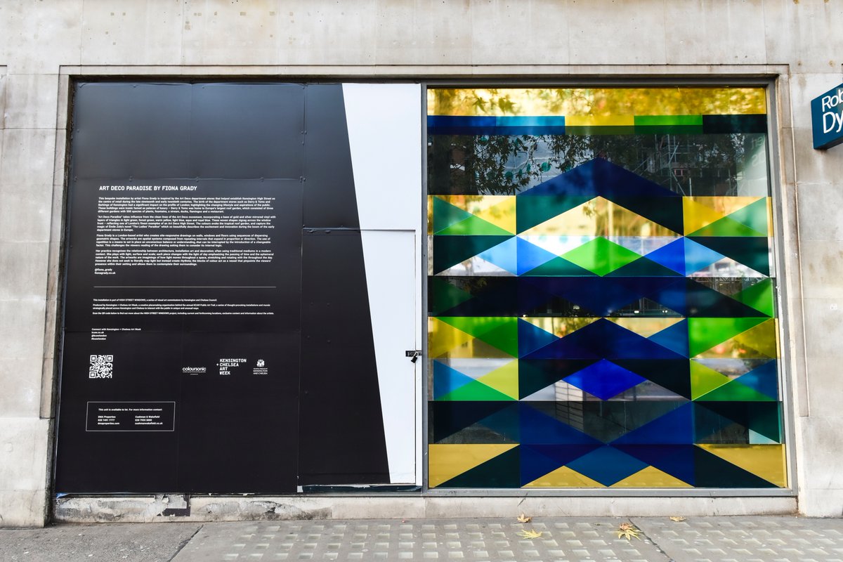 GraduateArt's tweet photo. Really pleased to be asked to cover KCAW's latest public art project High Street Windows featuring a number of vibrant works including: Nocturne by Ian Kirkpatrick, Art Deco Paradise by Fiona Grady, digital representations by Alexander Ikhide and Dotmasters' LITE on Thurloe Place https://t.co/Ajn7OILtAO