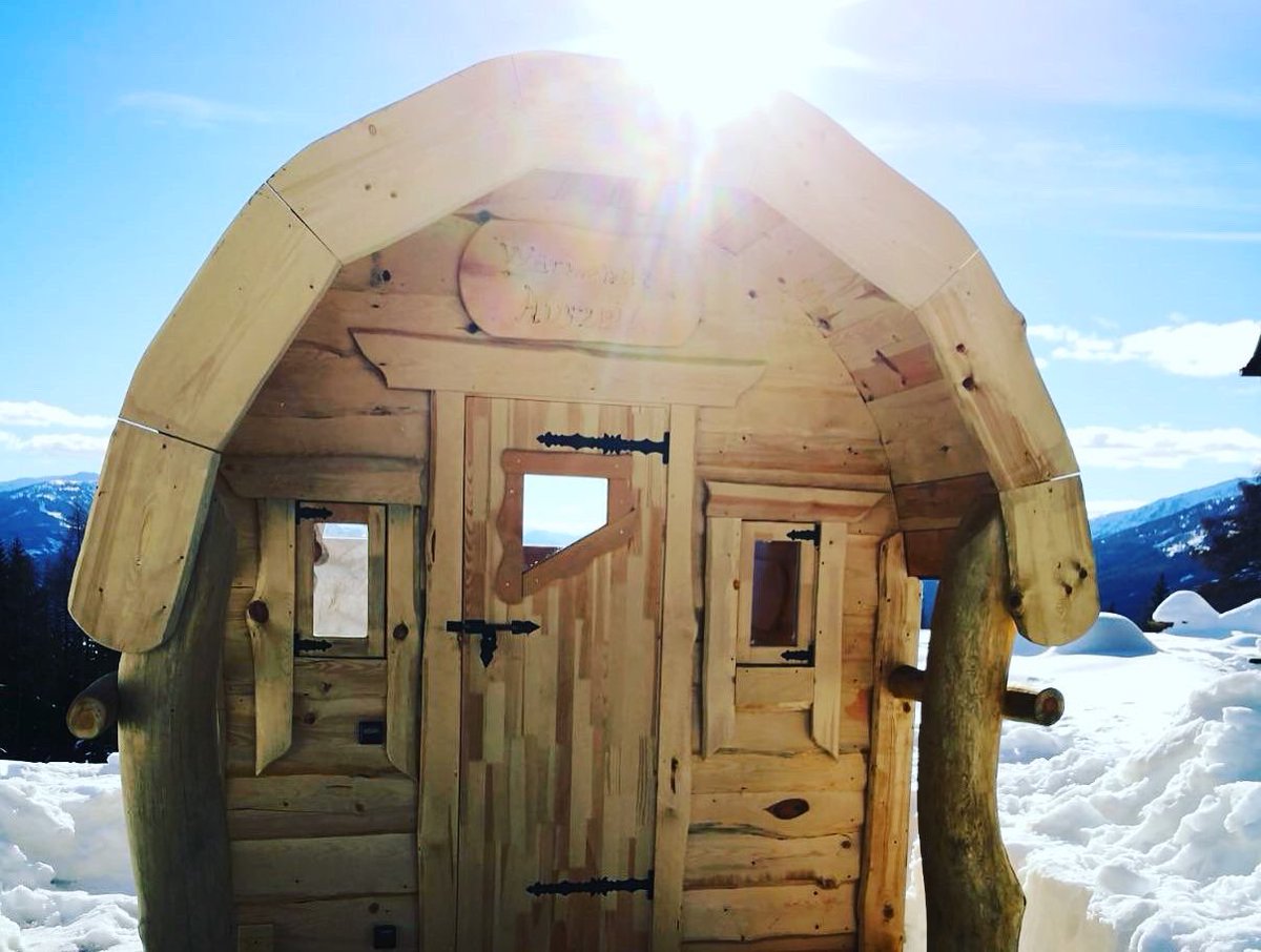 TimberTeamUK's tweet photo. Who would love to be here right now?
#relaxation #saunaday #wellness #relaxing #skin #healthylifestyle #saunalife #spalife #saunatime๐ฅ #health #spa #saunas #outdoorliving #outdoors #sauna #holiday-parks #campsites #fishinglake #hobbitsauna #hobbithouse #skiresort #Austria https://t.co/OH1vICGq37