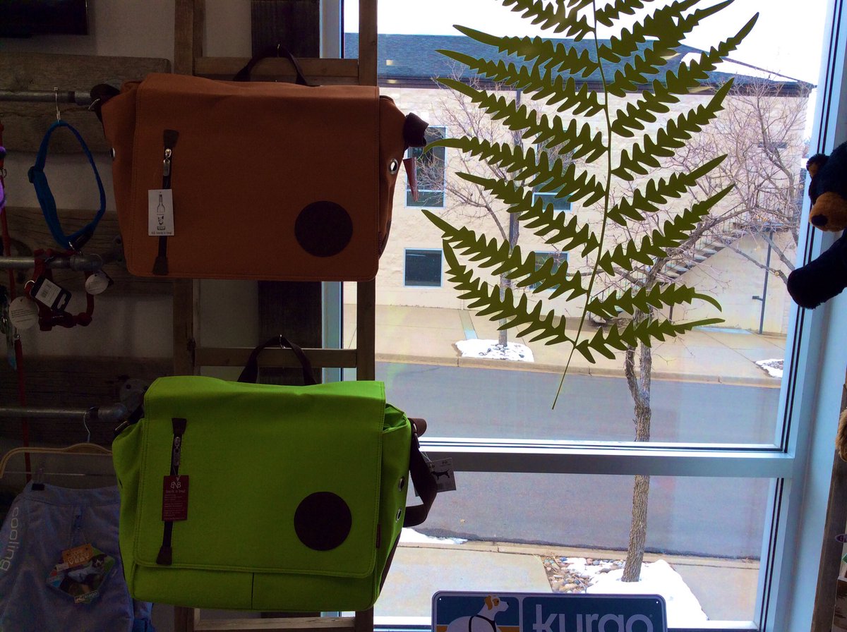 Gardenofthepaws's tweet photo. Just in ! We are now carrying @BarknBag pet carriers!  Perfect for your small fur baby! Come and get yours today! https://t.co/JIdxfU9BNO