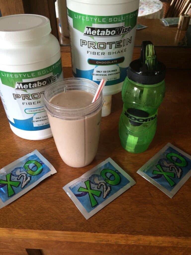 skeehner's tweet photo. What’s Shakin?
#Xooma’s #MetaboWize Protein Shake! Two great flavors...Tropical Vanilla or Chocolate
Healthy bonus when mixed with X2O Water.
Order Now at https://t.co/lyymHU5vra
#proteinshake #weightloss #proteinfibershakes https://t.co/0zlhg9zDJb