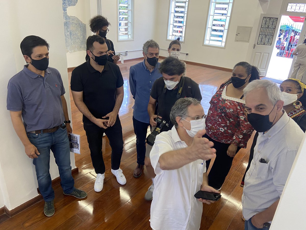 edsondmbueno's tweet photo. Representando Vereador @gnatalini em entrega das obras de restauro do Paço Cultural Júlio Guerra, Casa Amarela de Santo Amaro. https://t.co/fzz9Kog0dX