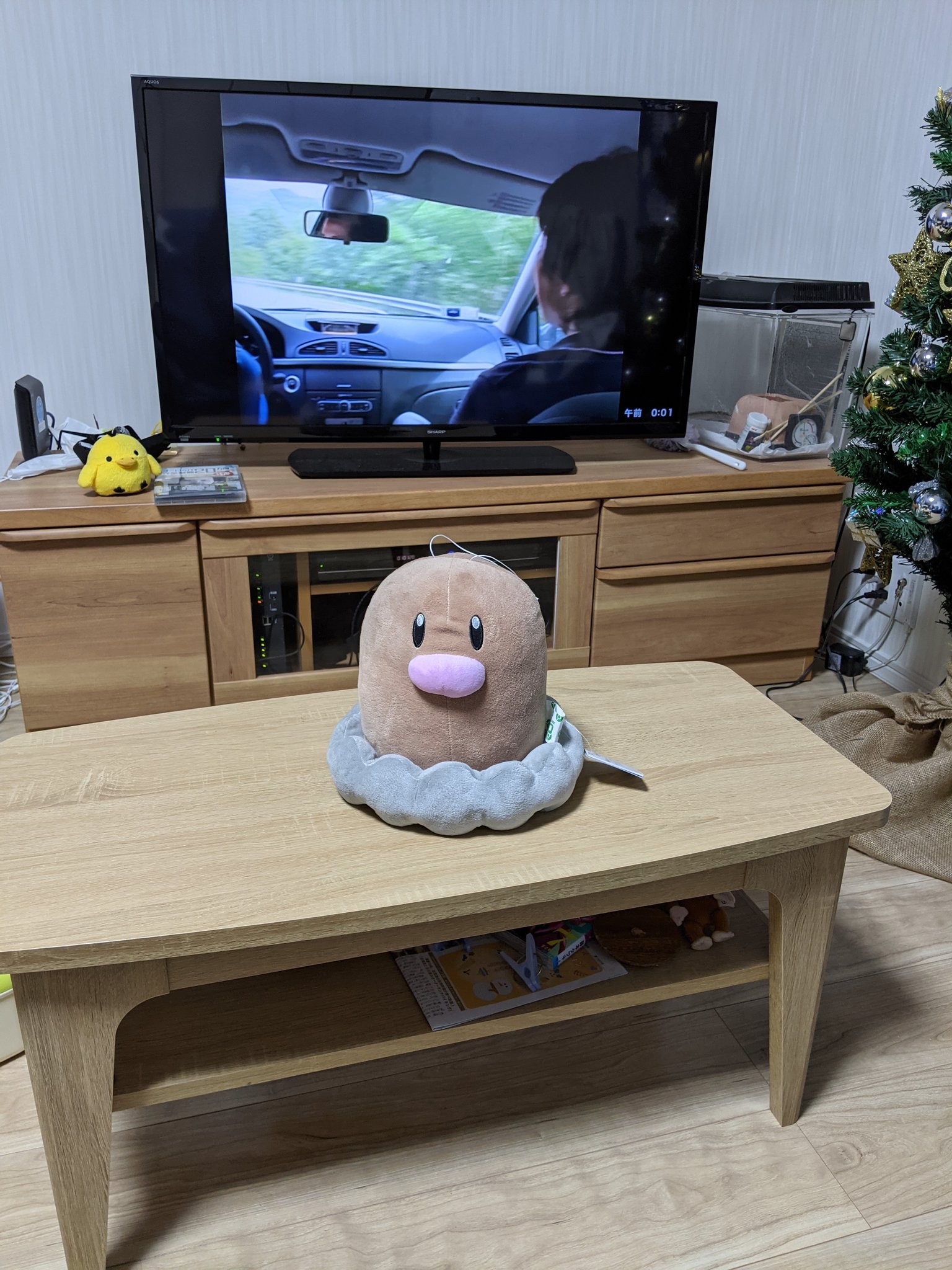 えいひれ 3y2人目妊活中 ディグダのぬいぐるみufoキャッチャーで取ったんやけど 机からディグダが顔出してるみたいでめっちゃ癒されるw えいひれ 3y2人目妊活中 ディグダのぬいぐるみufoキャッチャーで取ったんやけど 机からディグダが顔出してるみたいでめっちゃ癒されるw