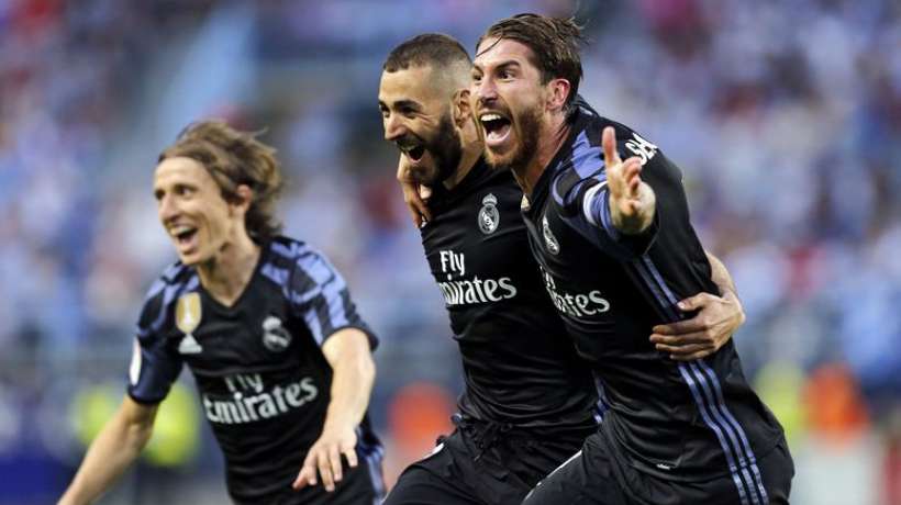 Le 21 mai 2017, Le Real remporte sa 33e Liga avec une victoire 2-0 face à Malaga avec des buts du duo Benzema-Ronaldo, Sa 2e Liga avec le Real Madrid