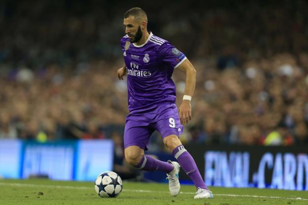 Le samedi 3 juin 2017, le Real domine la Juventus 4-1 et remporte sa 12e Ligue des Champions. Benzema sa 3e LDC de sa carrière