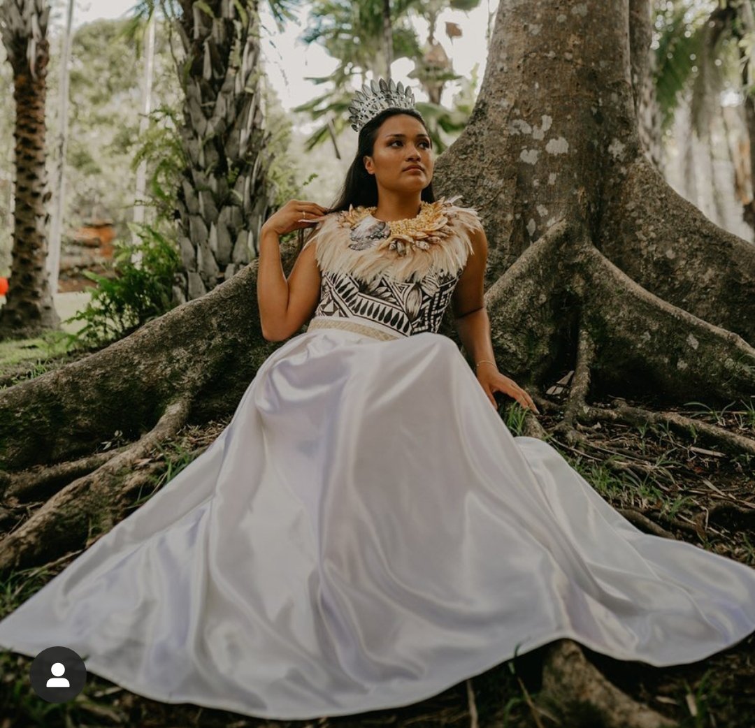 sarah__bslr's tweet photo. #MissFrance2021 miss Wallis et Futuna elle est juste magnifique https://t.co/SpWelajVZB