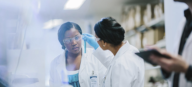 childrensatvcu's tweet photo. We recently launched the Children’s Health Research Institute to encourage research & collaboration between specialists, ultimately making life better for kids by providing the best care today & paving the way for healthy futures. #12daysofstories
https://t.co/9kvm5ltULm https://t.co/xAIFbO4yD9