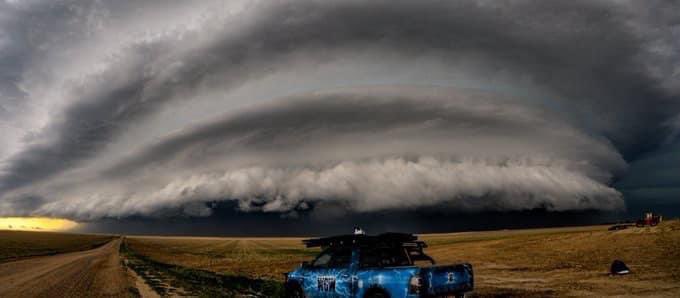 May 21st: A mothership supercell in Kansas with  @WeatherGoinWILD truck in the foreground.