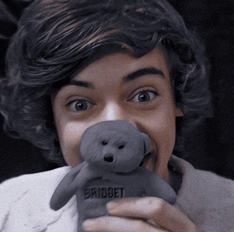 very long and needed thread of             • fetus harry •