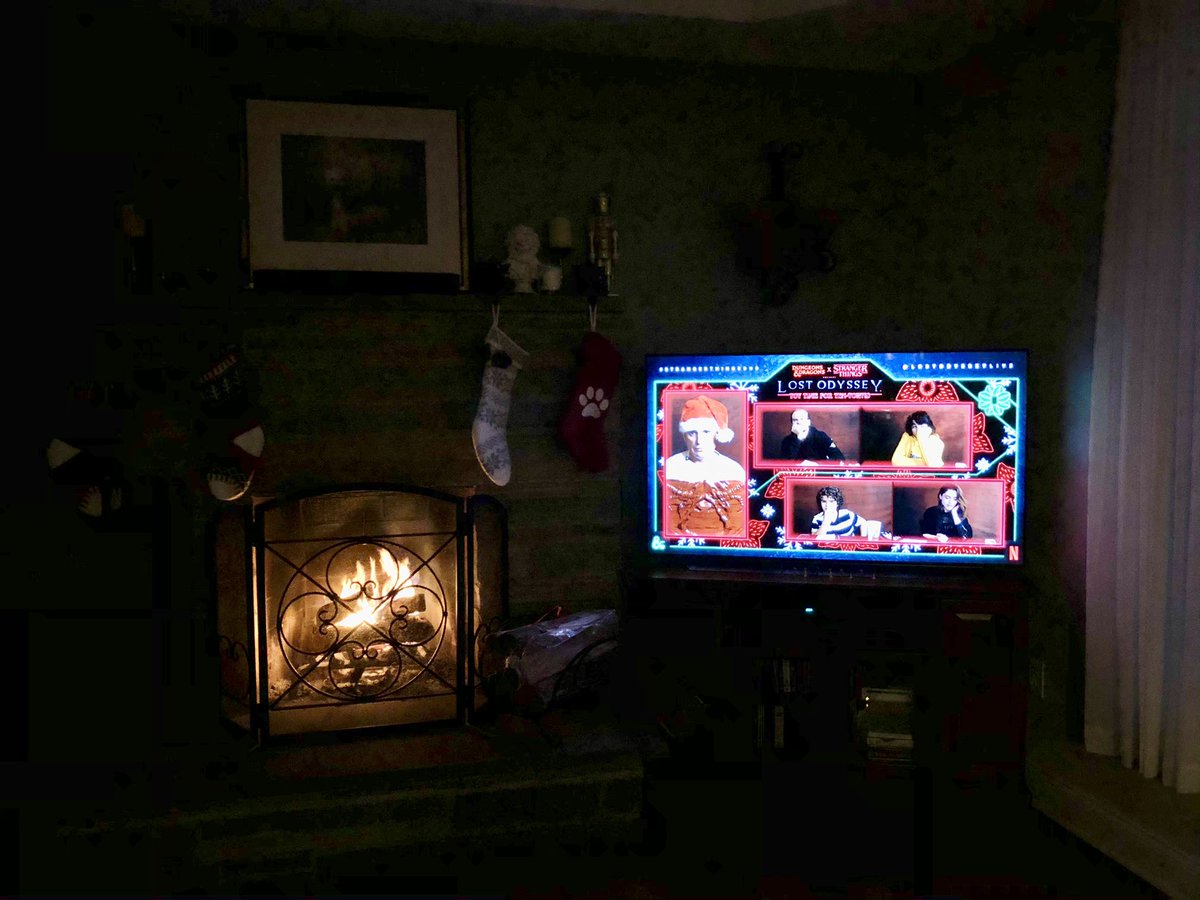 TonyDiTerlizzi's tweet photo. Enjoying the fire and the Stranger Things cast playing D&D with @ChrisPerkinsDnD .👉You can watch here: https://t.co/iyRB2whB9U #StrangerThingsDnD https://t.co/54TukBssC6