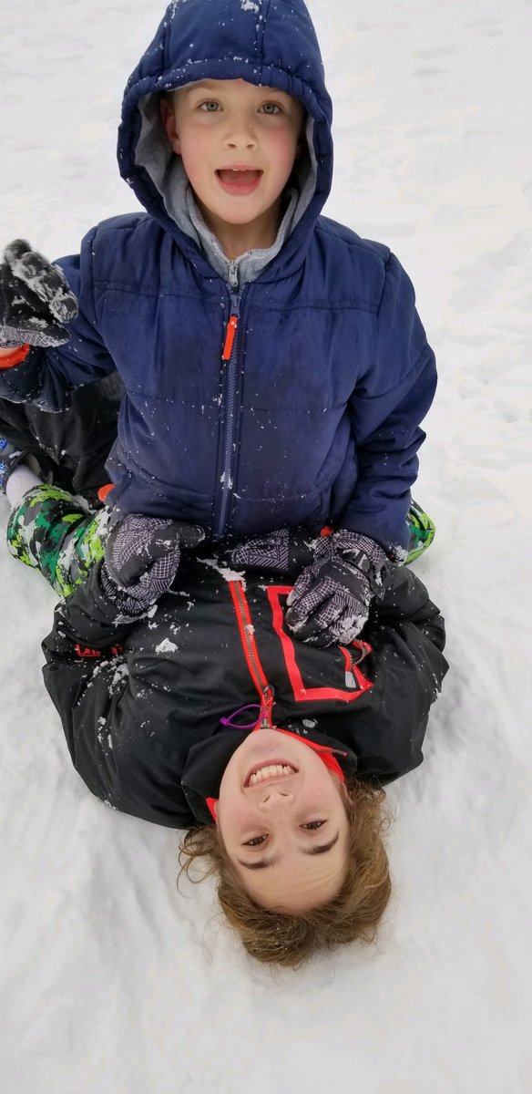 Hartneys99's tweet photo. Fantastic time sledding with cousins! #snowdays @WWP_Dalers @GerbergOzkumru @mrstabick114 https://t.co/Bm9j1uXH2W