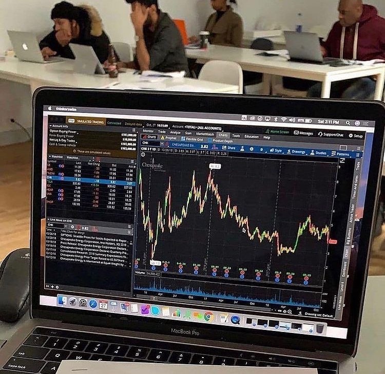 Trading session with my students.... Let's trade for you and earn massively #money #cash #income #forex #cars #luxury #millionairemindset