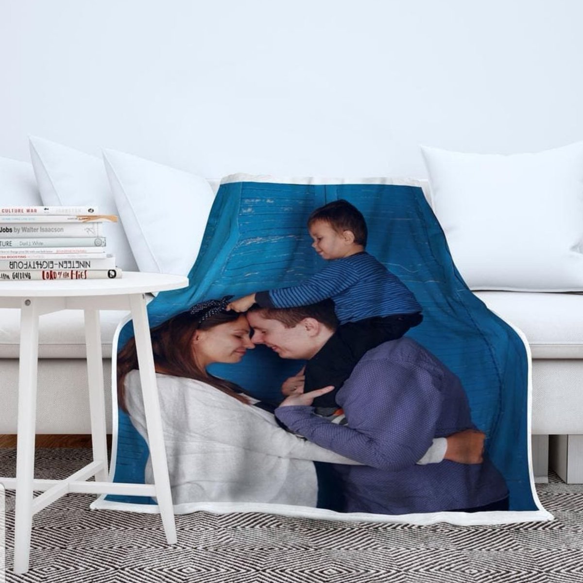 CustomizedEss's tweet image. Get your favorite person a gift to remember! 😍

Preserve precious memories with the Plush Fleece Customized Blanket. Place your favorite photograph or custom design to print on this personalized essential blanket. Made from lightweight fleece, this blanket is cozy