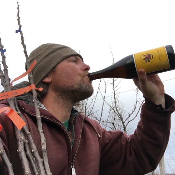 RedbyrdCider's tweet photo. What the byrd says...what?! Free Shipping Thru Dec.31st!❄🌀❄ - https://t.co/iSPThzf8kR https://t.co/jrMbuN1l51