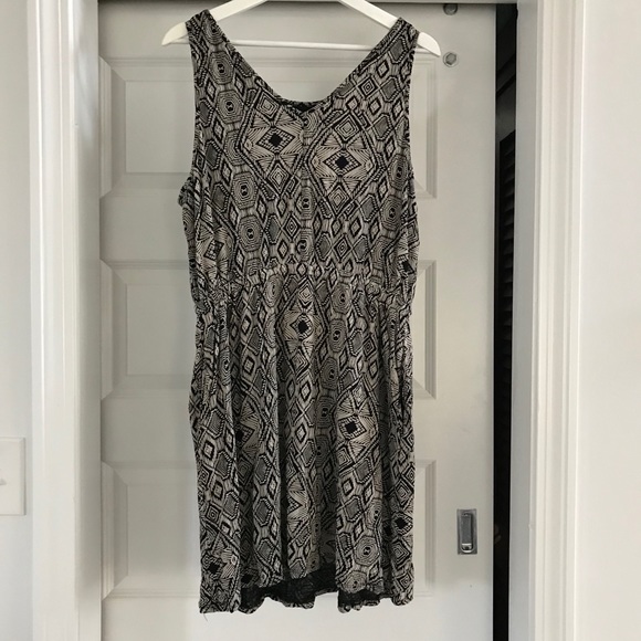 ezthingz's tweet photo. So good I had to share! Check out all the items I'm loving on @Poshmarkapp from @becks827 #poshmark #fashion #style #shopmycloset #luckybrand #betseyjohnson: https://t.co/2vAwbgjJwK https://t.co/Y0ThYN8F11