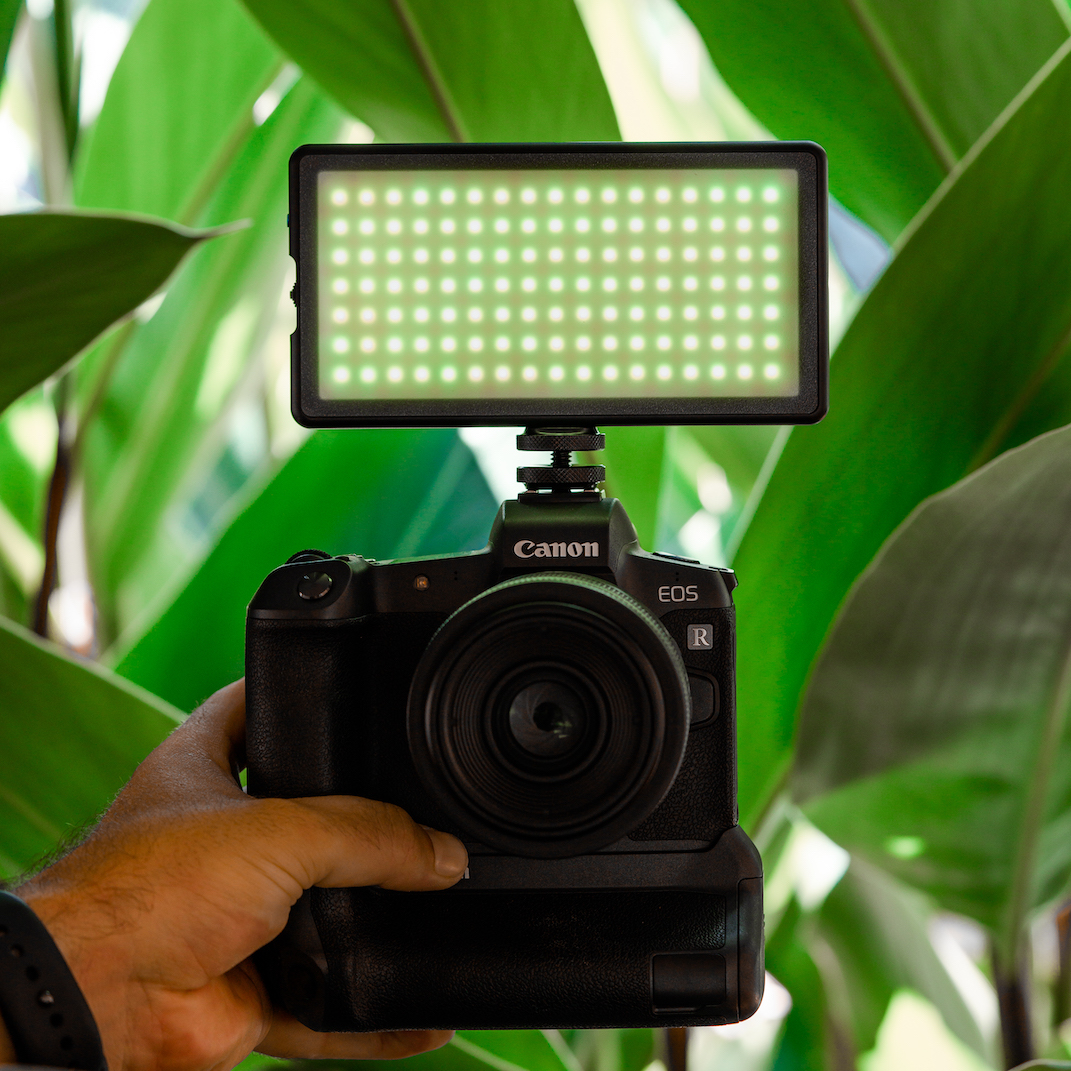 LumeCube's tweet photo. Keeping the Panel Pro a secret from you guys was tough. But, now that the secret's out... We don't think we will be able to stop talking about it! Be sure to check out our blog that spills all the beans on our newest light: https://t.co/jegThsfsMb π‘
#LumeCube #LumeCubePanelPro https://t.co/8Aqw797dNf