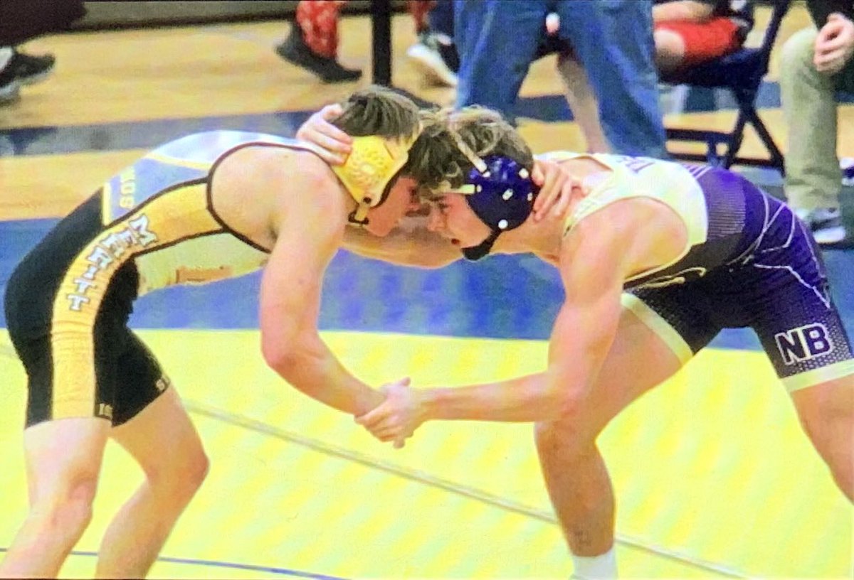 WS BEARS WRESTLING tweet media
